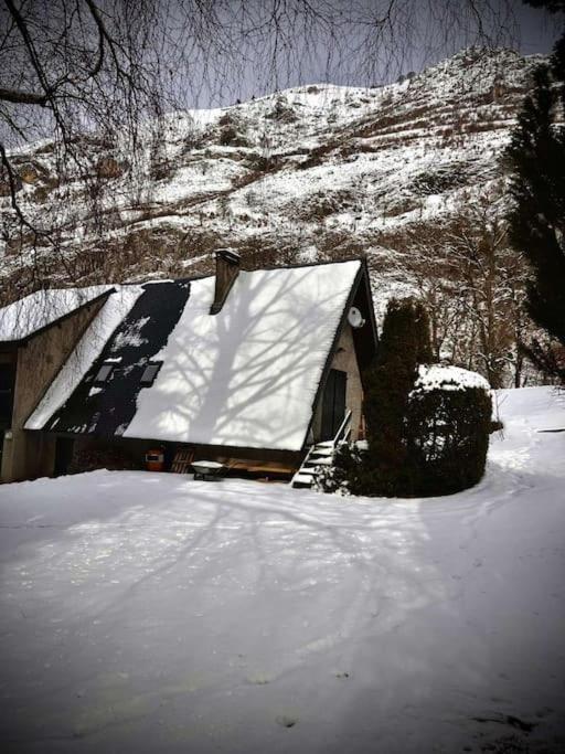 Chalet A La Montagne Villa Сант-Мари-де-Кампан Екстериор снимка